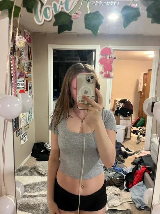 clothes - Picture 11 of 15